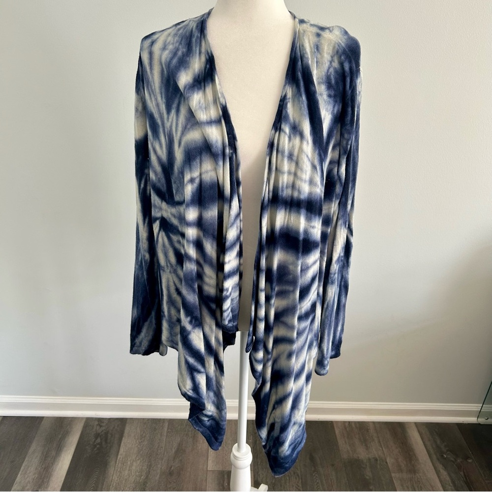 Chico’s Ladies Cardigan - Size 3 (XL)